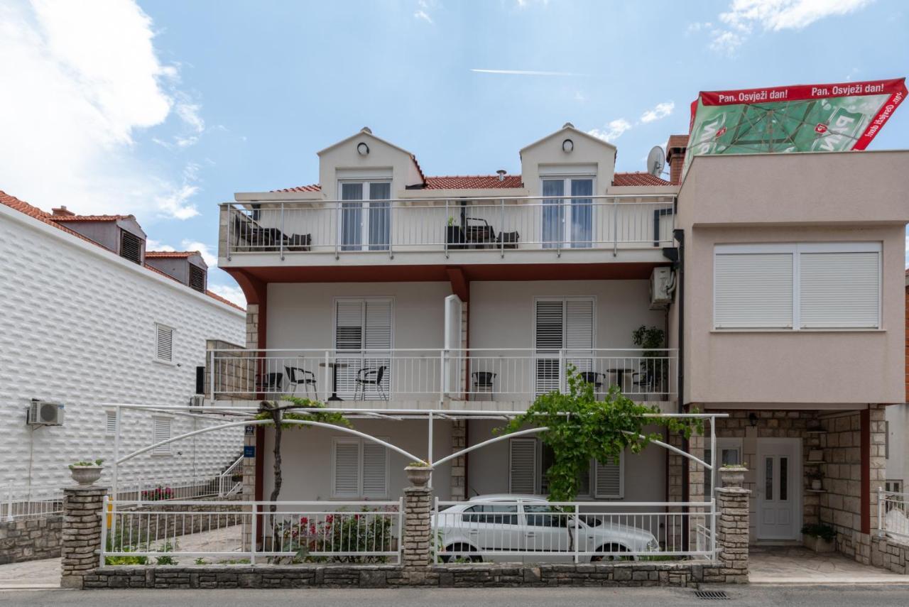 Studio Apartment Boksic Млини Экстерьер фото