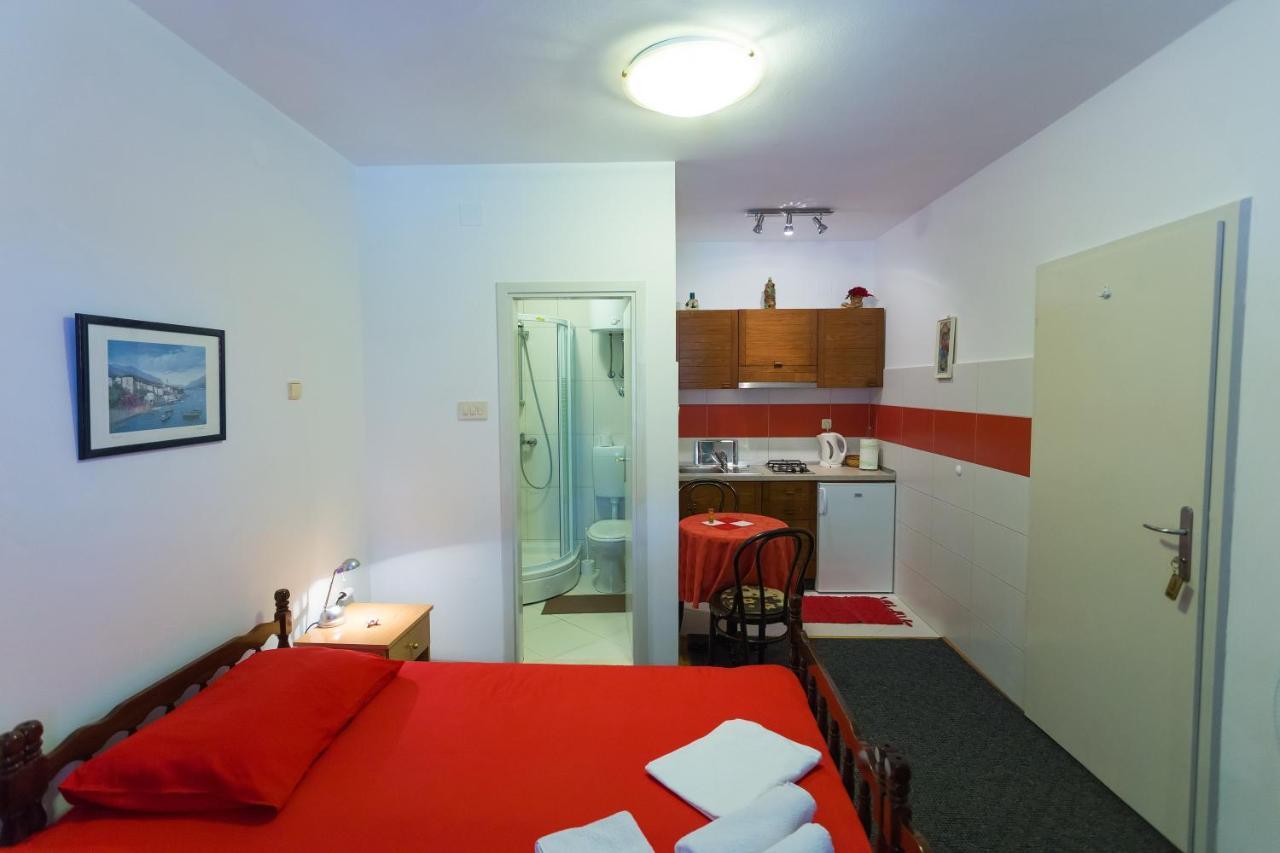 Studio Apartment Boksic Млини Экстерьер фото