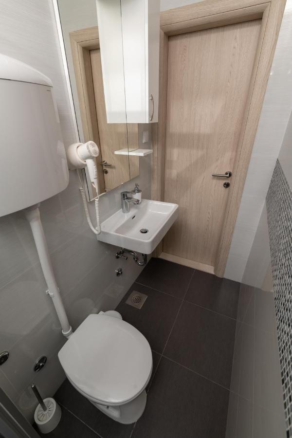 Studio Apartment Boksic Млини Экстерьер фото