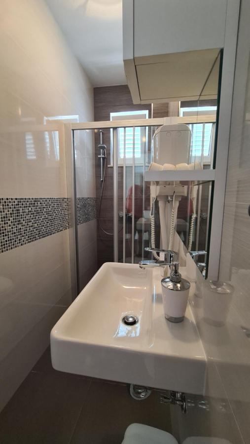 Studio Apartment Boksic Млини Экстерьер фото